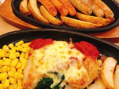 -萨莉亚意式餐厅(特力时尚汇店)