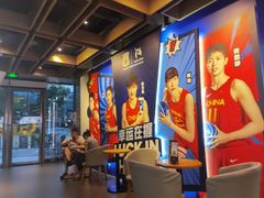-瑞幸咖啡(杭州绿地中央店)
