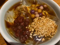 -渝是乎川渝小炒(新世界百货望京店)