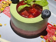 -LENBACH ROOF兰巴赫旗舰店(摩方店)