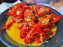 金牌蒜香小龙虾-小田油焖小龙虾(双井店)