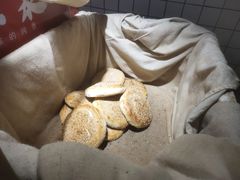 -三兄弟高炉烧饼