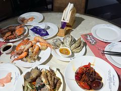 -四海一家自助餐(益田假日广场店)