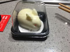 慕斯酸奶兔-海底捞火锅(青山湖万达夜宵主题店)