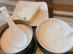 酸奶蛋糕-娜玛瑟德餐厅(宇拓路店)