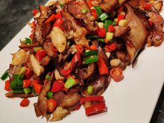 -湘小馆剁椒鱼头(金帝商务大厦店)