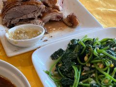 蒜蓉炒番薯叶-老字号蛇口德记烧腊饭店·海鲜加工