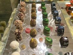 -圣丰索菲特·2 On 988 Café 自助餐厅