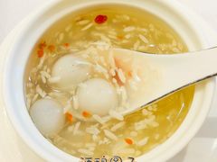 -醉辉皇上海之巅(上海中心大厦店)