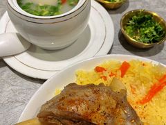 素抓饭-羊倌毡房·西北大排档(虹桥店)