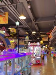 -卡通尼乐园(上海安亭店)