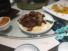 爆炒腰花-闫府私房菜·百年鲁菜(恒隆店)