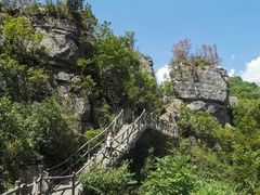 -梭布垭石林景区