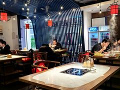 -尚尚仙·酸汤猪手·猪肚鸡火锅(华联万柳购物中心店)