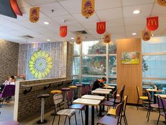用餐区-麦当劳(春风店)