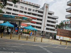 -佛山市华材职业技术学校