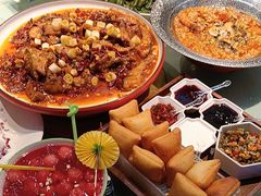 -巴特餐饮6加1音乐餐吧·新疆菜