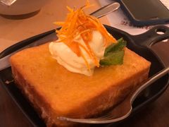 奶黄流沙西多士-来龙里 精致 东南亚餐室(万象城店)
