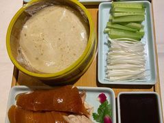 -小河盐帮·私家菜·烤鸭(三元桥·霄云路店)