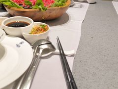 -红鼎豆捞·专注品质海鲜20年(宝丰路店)