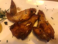 迷迭香烤鸡翅-CRAZYONES西班牙海鲜饭(上海美罗城店)