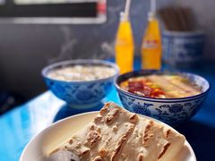 -刘老虎肉丸糊辣汤(总店)