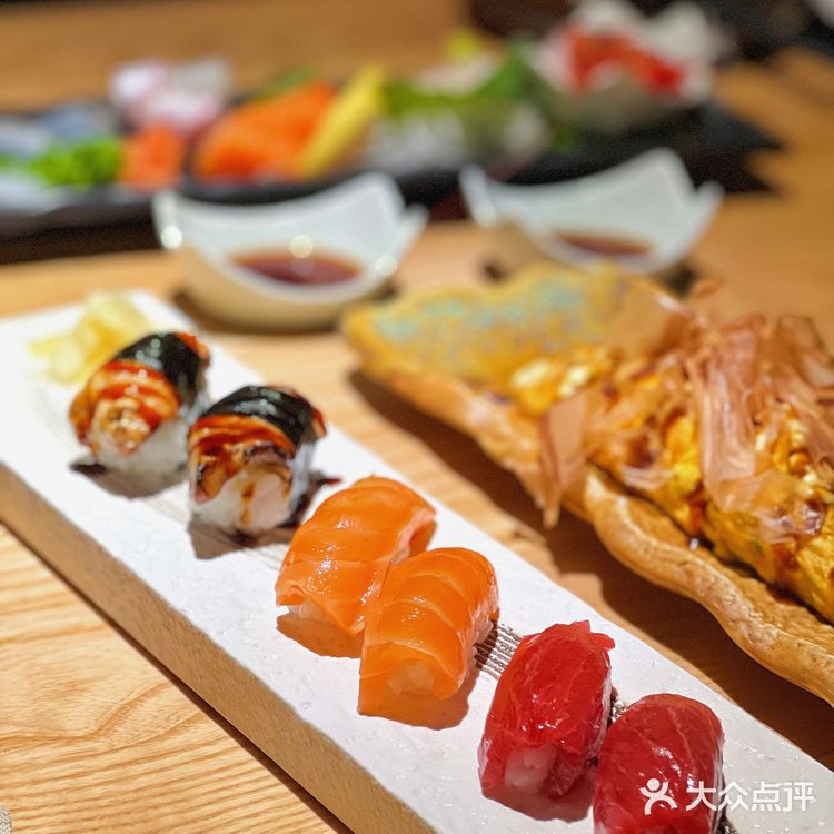 闹市中的静区日料店,上下两层打造专属用餐空间‼️