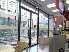 -全家便利店(崂山路四店)