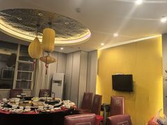 -新侗家食府(蟠桃宫店)