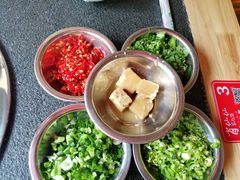 -肖仙仙羊肉汤·始于1996年(郫都店)