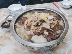 -老码头黑皮肘子锅包肉熏酱水饺(文政街店)
