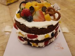-山与蓝·轻糖鲜果蛋糕(勒泰店)
