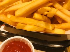 -The Habit Burger Grill 哈比特汉堡(复兴soho店)