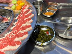 -哈哈碳都·牛肋条无限自助烤肉(宝龙店)