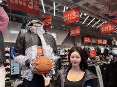 -王府井奥莱棋盘山小镇