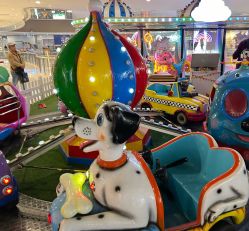 -利奥梦幻主题乐园(爱琴海购物公园店)