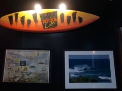 -12 Rocks Beach Bar Cafe