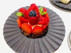 -潮一不贰·法式甜品·生日蛋糕·西式简餐(外滩店)