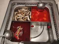 清水锅（四宫格|鸳鸯锅）-海底捞火锅(群光广场店)