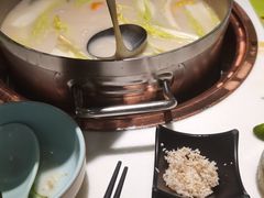 -洪氏嗨捞·猪肚鸡火锅(阳光天地店)