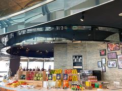 -锦厨国际自助餐厅 · 云端景观 (昆明索菲特大酒店)