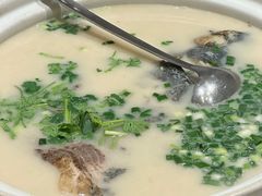 大砂锅炖鱼头-丹江渔村(望京店)