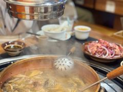 -阿山卓·野生菌火锅·纳西火塘烤肉