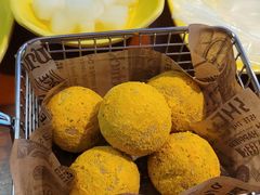 -BHC炸鸡(明洞总店)