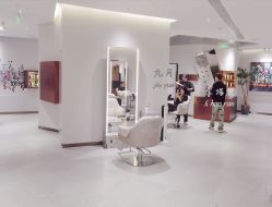 大厅-3AM HAIR SALON烫发染发接发