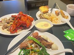 -涨巢·潮玩水疗局