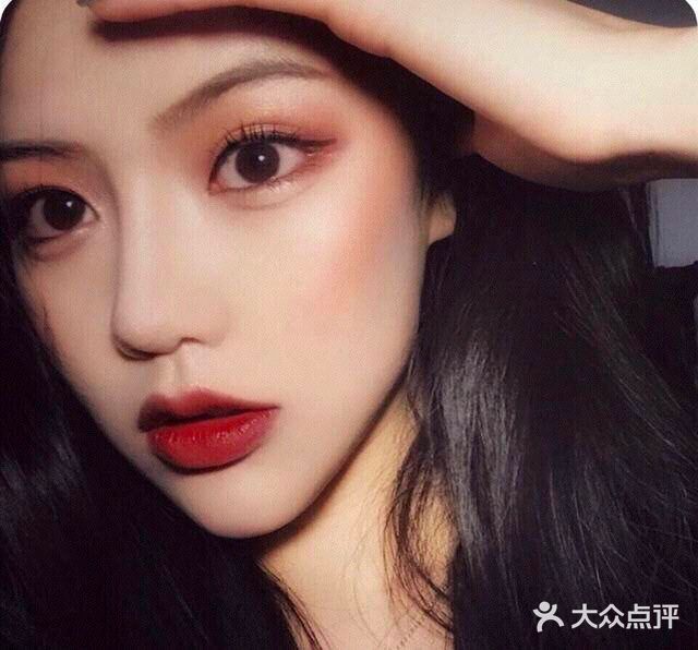适合人群：20到30岁之间初老女性