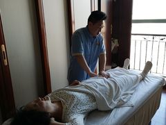 -裕和堂中医推拿艾灸(太古汇臻品店)
