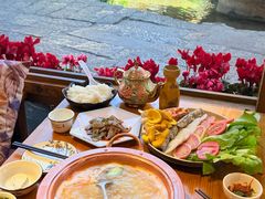 -民食香·腊排骨野生菌美食(木府店)