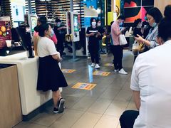 -麦当劳(杭州西湖银泰百货店)